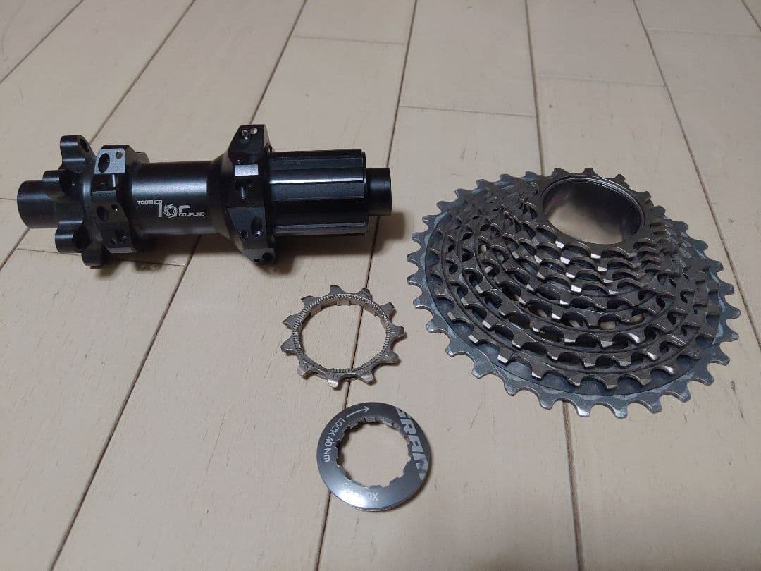 SRAM RED22 スプロケット 11-32 消耗少なめ