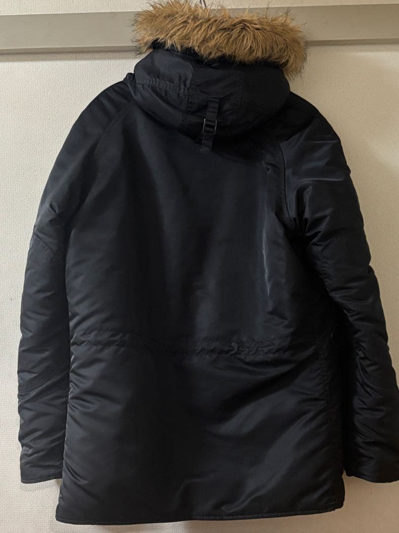 Alpha アウター ブラック