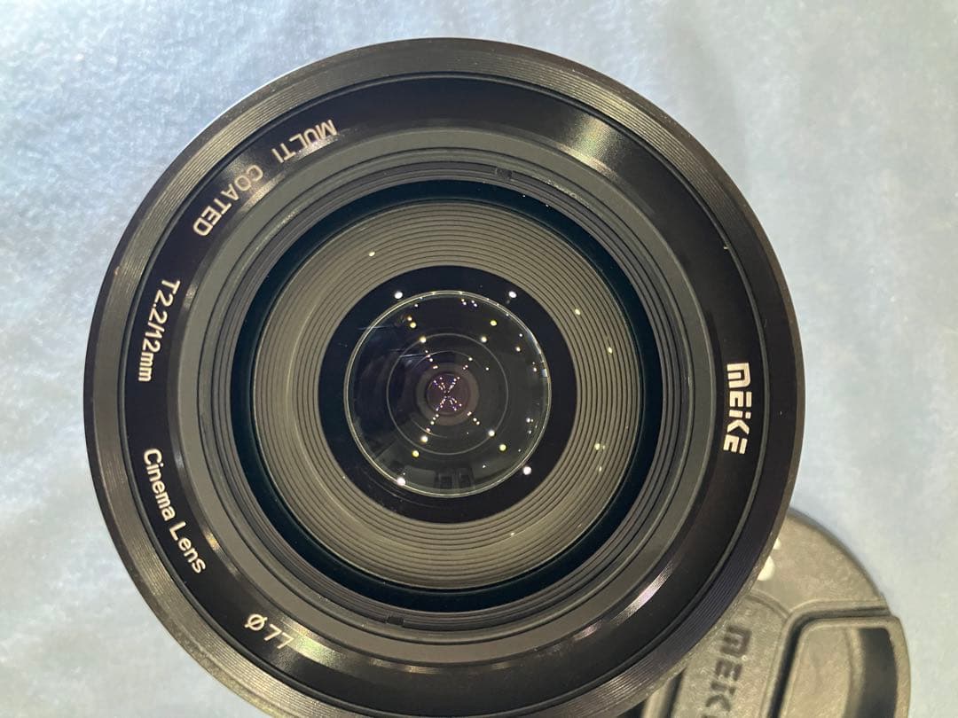 Meike 12 mm T2.2 シネマレンズ　マイクロフォーサーズ