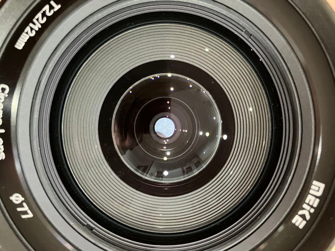 Meike 12 mm T2.2 シネマレンズ　マイクロフォーサーズ