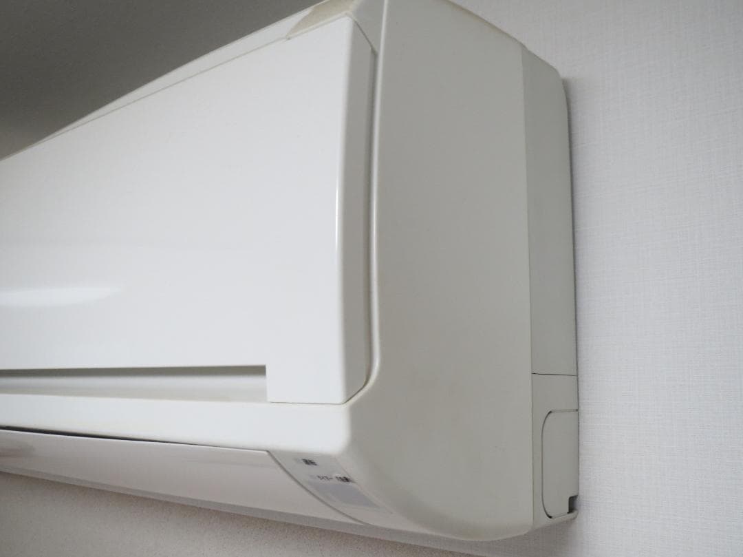 日立 RAS-A22C(W) 壁掛けエアコン 中古 全国送料込み