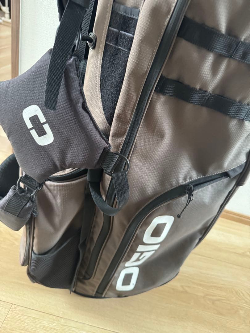 OGIO オジオ　キャディバッグ　スタンド式　カート式　9.5型　ゴルフバッグ
