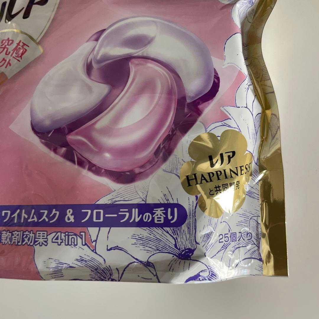 ボールド　ジェルボール　ホワイトムスク&フローラルの香り25個入り10袋　日本製