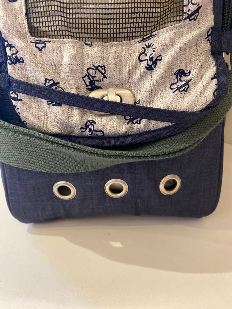 スヌーピー　キャリーバッグ　ペットパラダイス