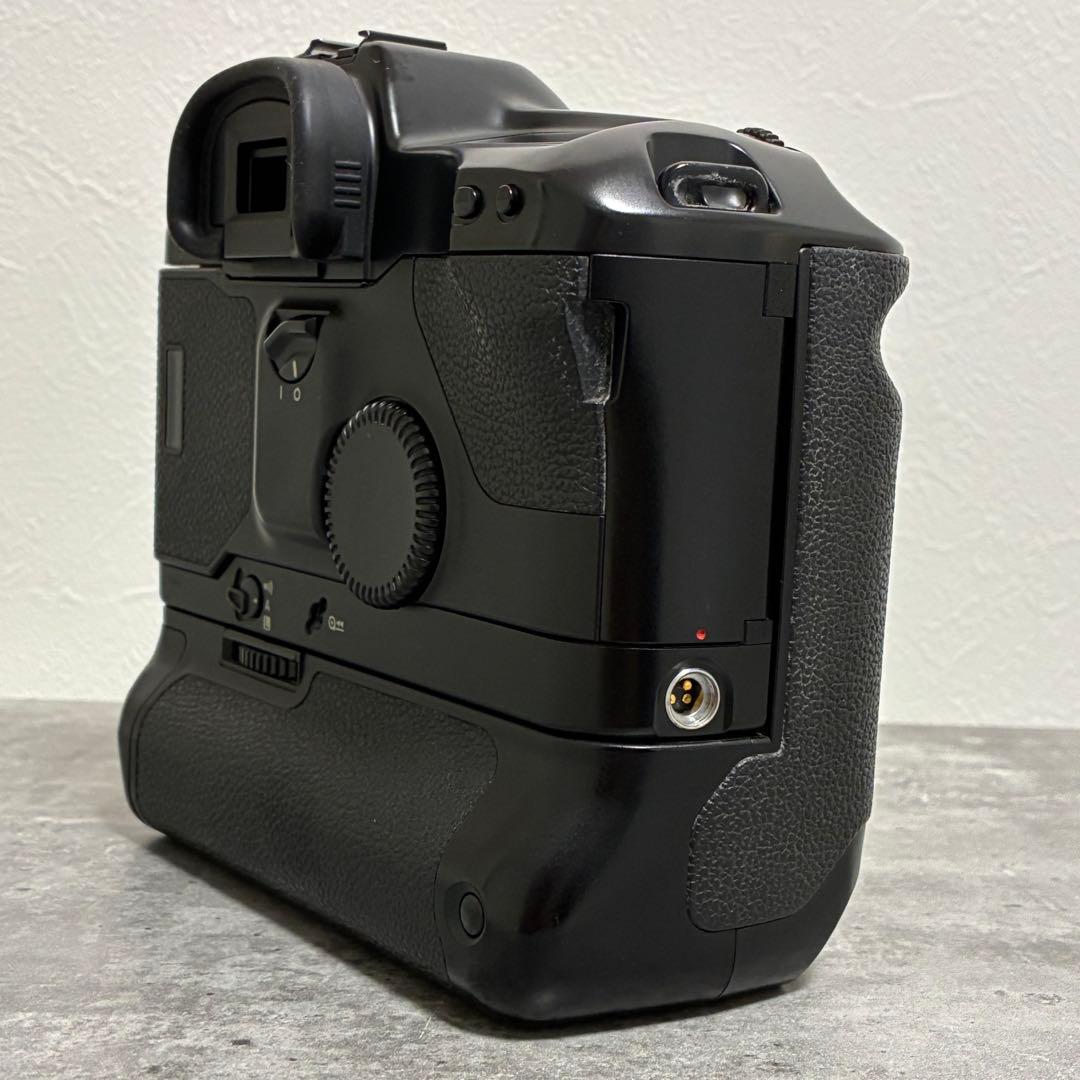 ⭐️美品⭐️キャノン Canon EOS-1 HS 初代