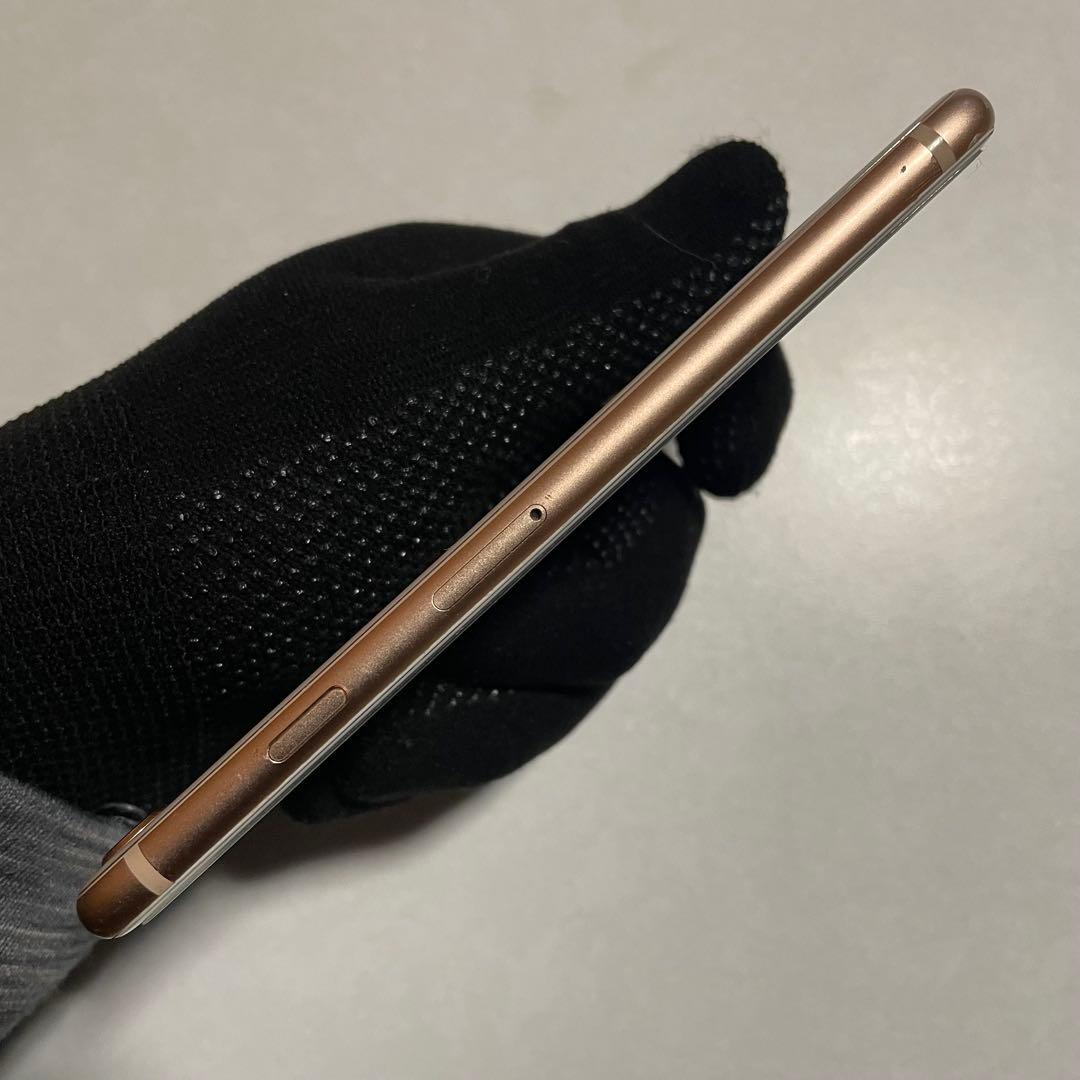 iPhone 8 ゴールド 64GB（箱・イヤホン有り）