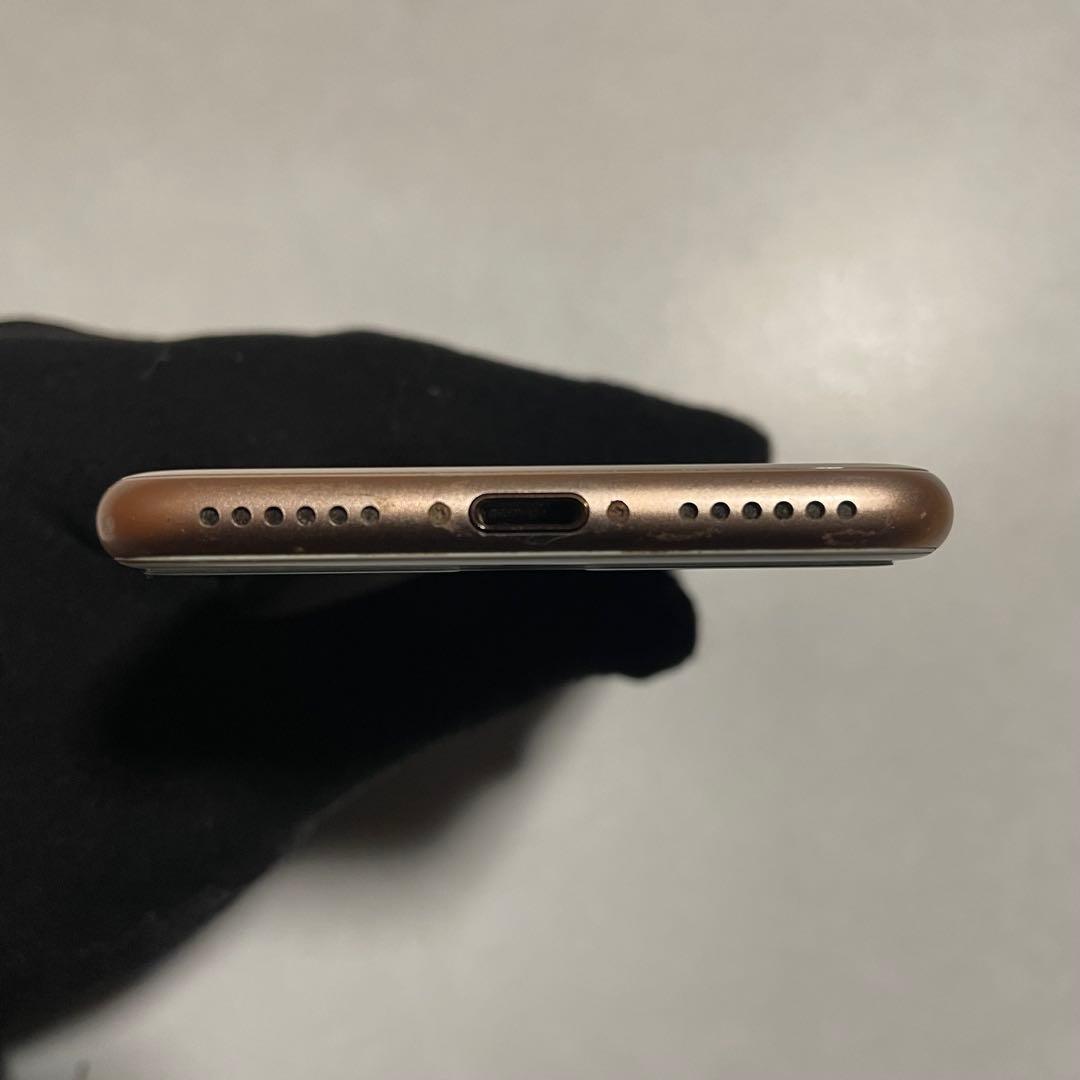 iPhone 8 ゴールド 64GB（箱・イヤホン有り）