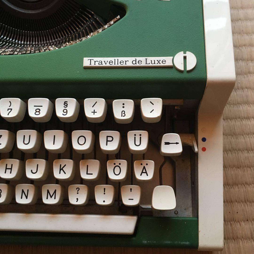 0290　英文タイプライター OLYMPIA　Traveller de Lux