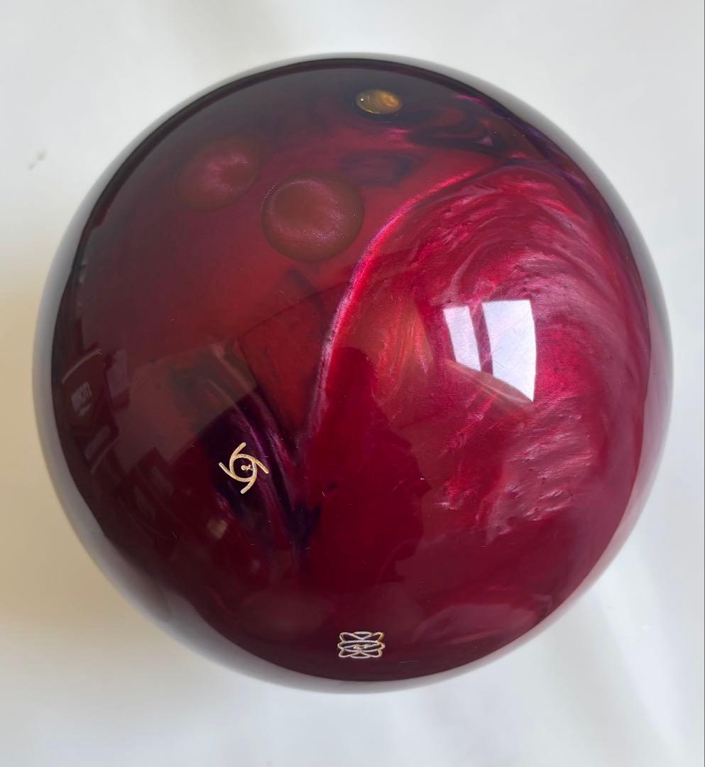 クリスタルフィジックス　15ポンド　ボウリングボール　ストーム　プラグ済