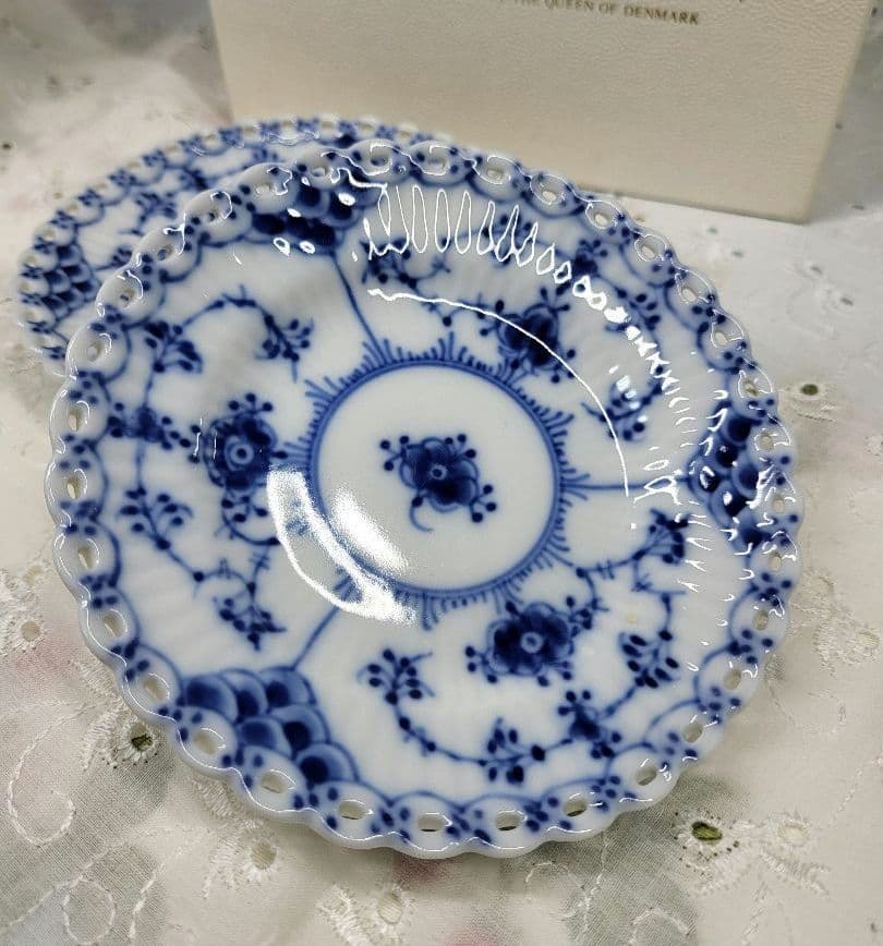 未使用✨レア✨ロイヤルコペンハーゲン ブルーフルーテッド フルレース 豆皿 小皿