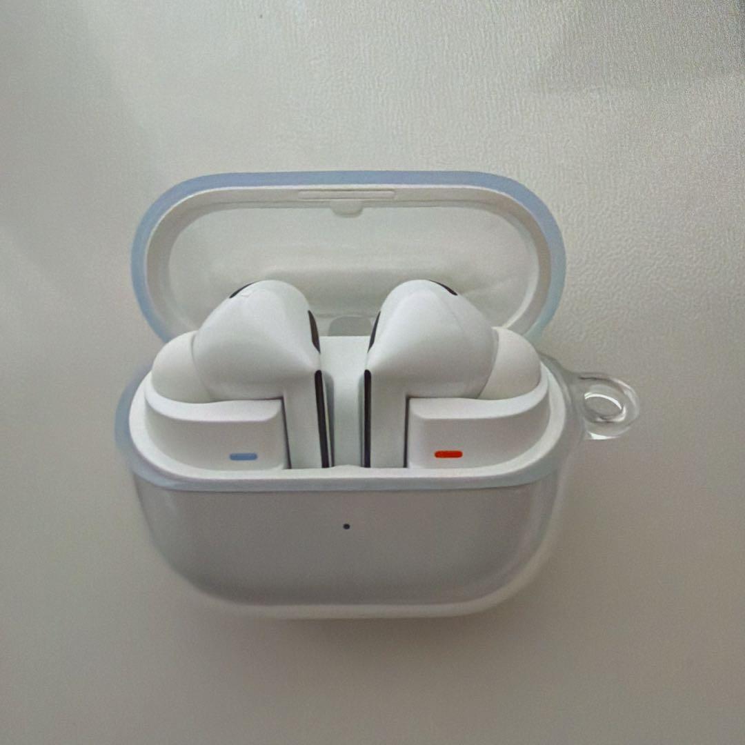 美品 Galaxy Buds 3 Pro ホワイト ワイヤレスイヤホン