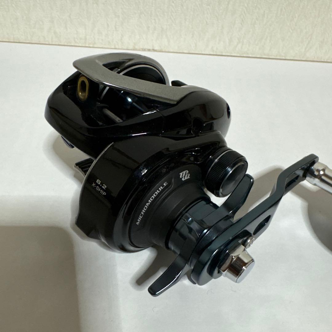 シマノ グラップラー　301HG 釣具　リール　ルアー