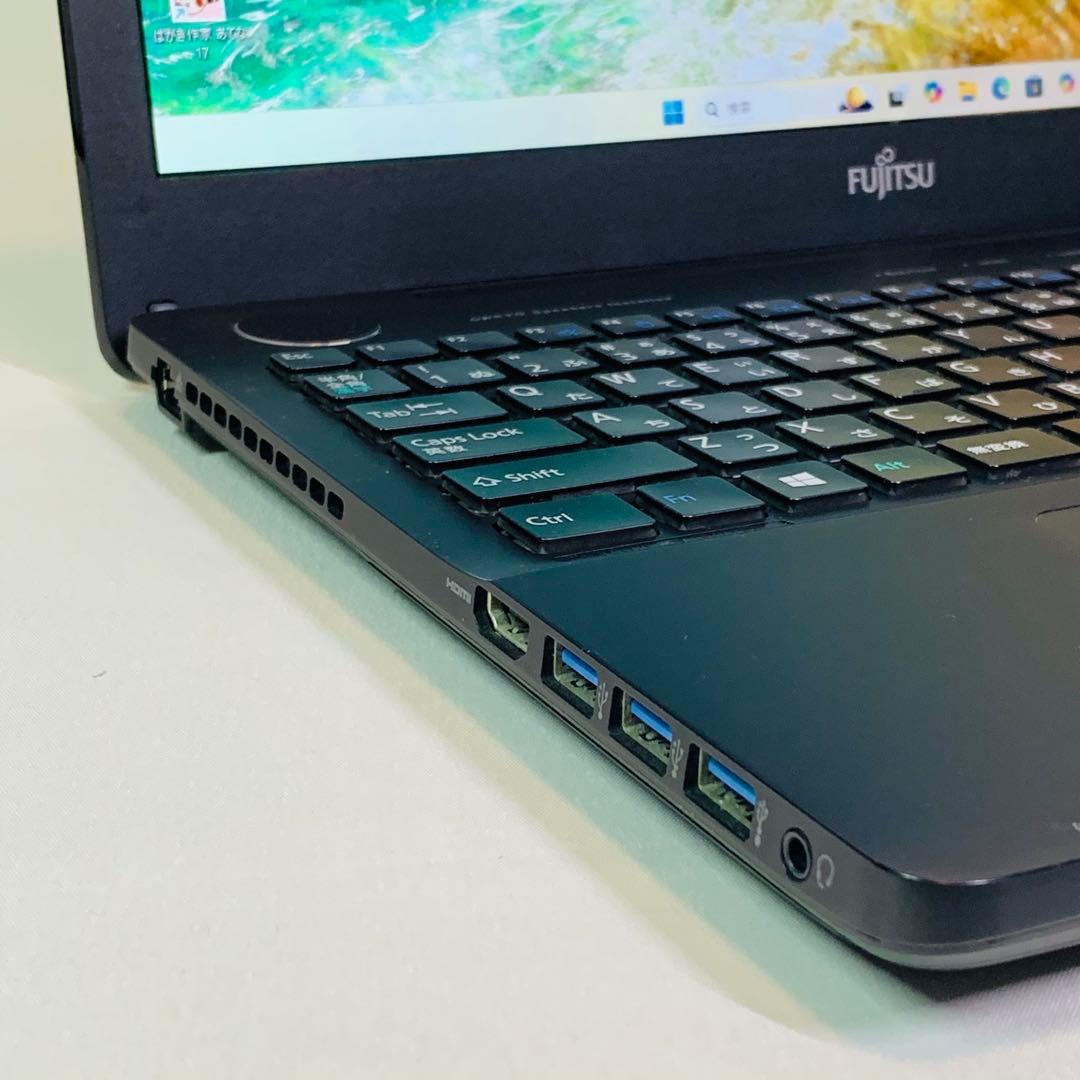 Core i7✨SSD512GB✨16GB✨カメラ✨オフィス✨黒✨ノートパソコン