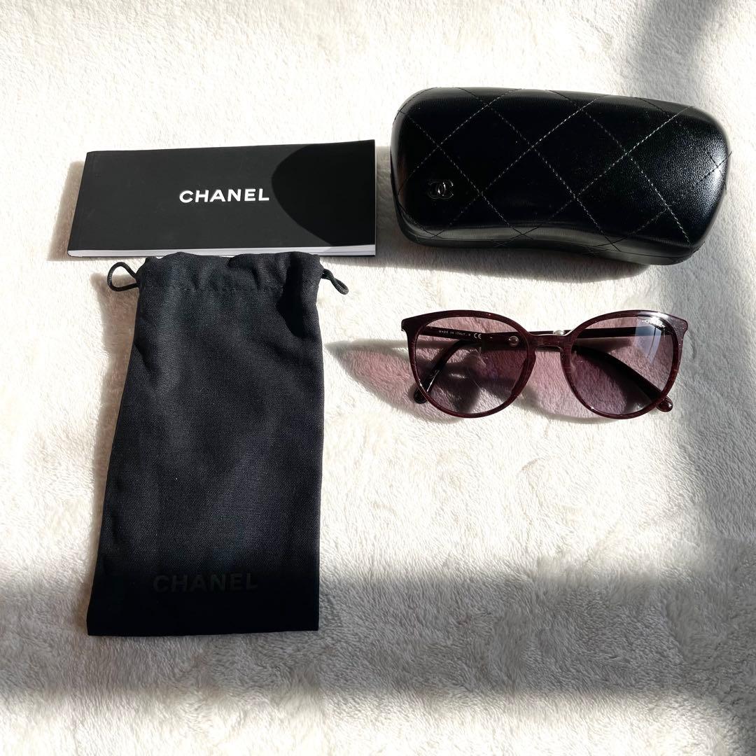 付属品多数 CHANEL サングラス フェイクパール ラメ パープル系 ロゴ