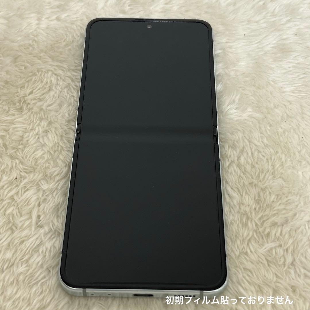 ★Galaxy Z Flip5 256GB ミント i49