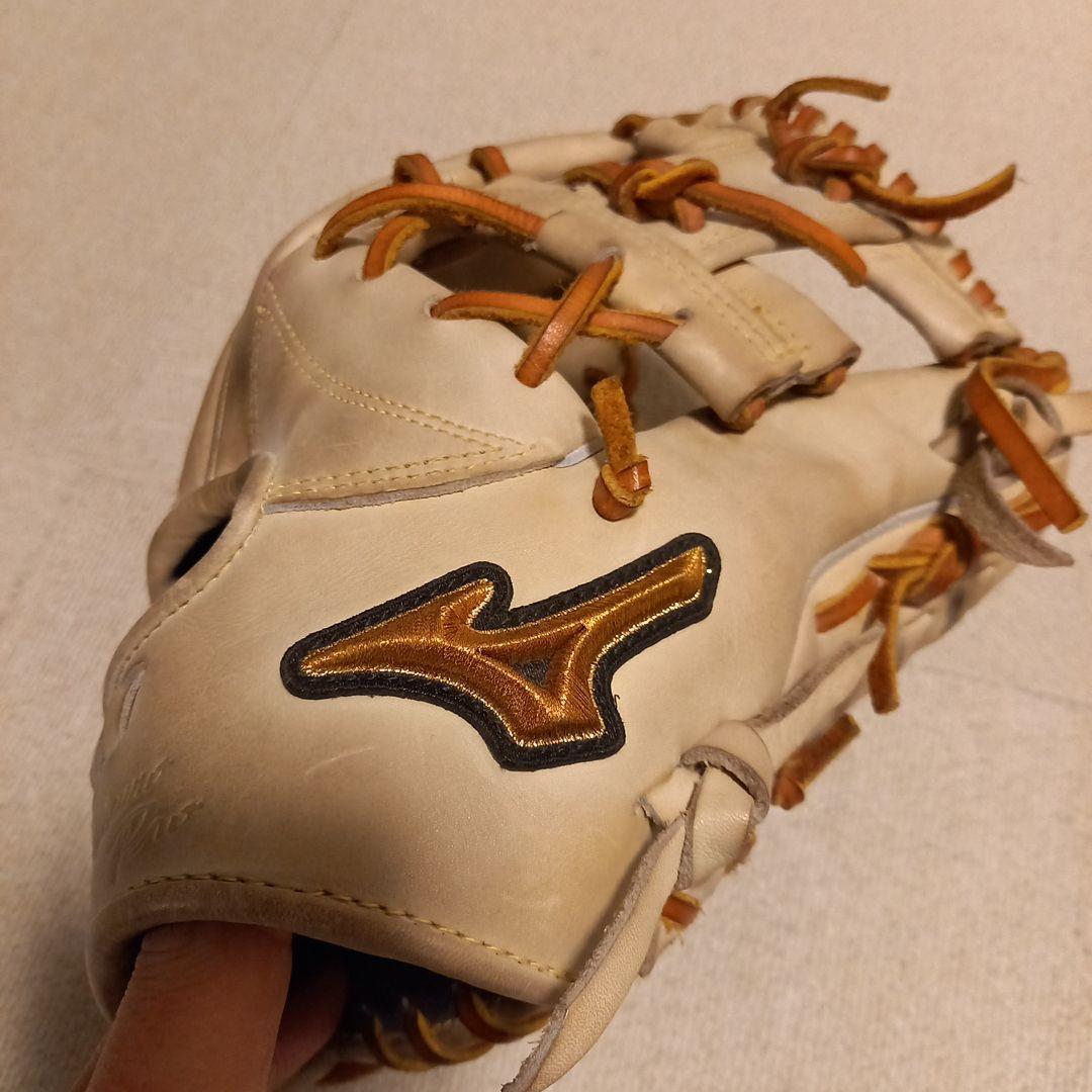 美品　ミズノプロ　硬式　内野手グローブ 　ブロンド