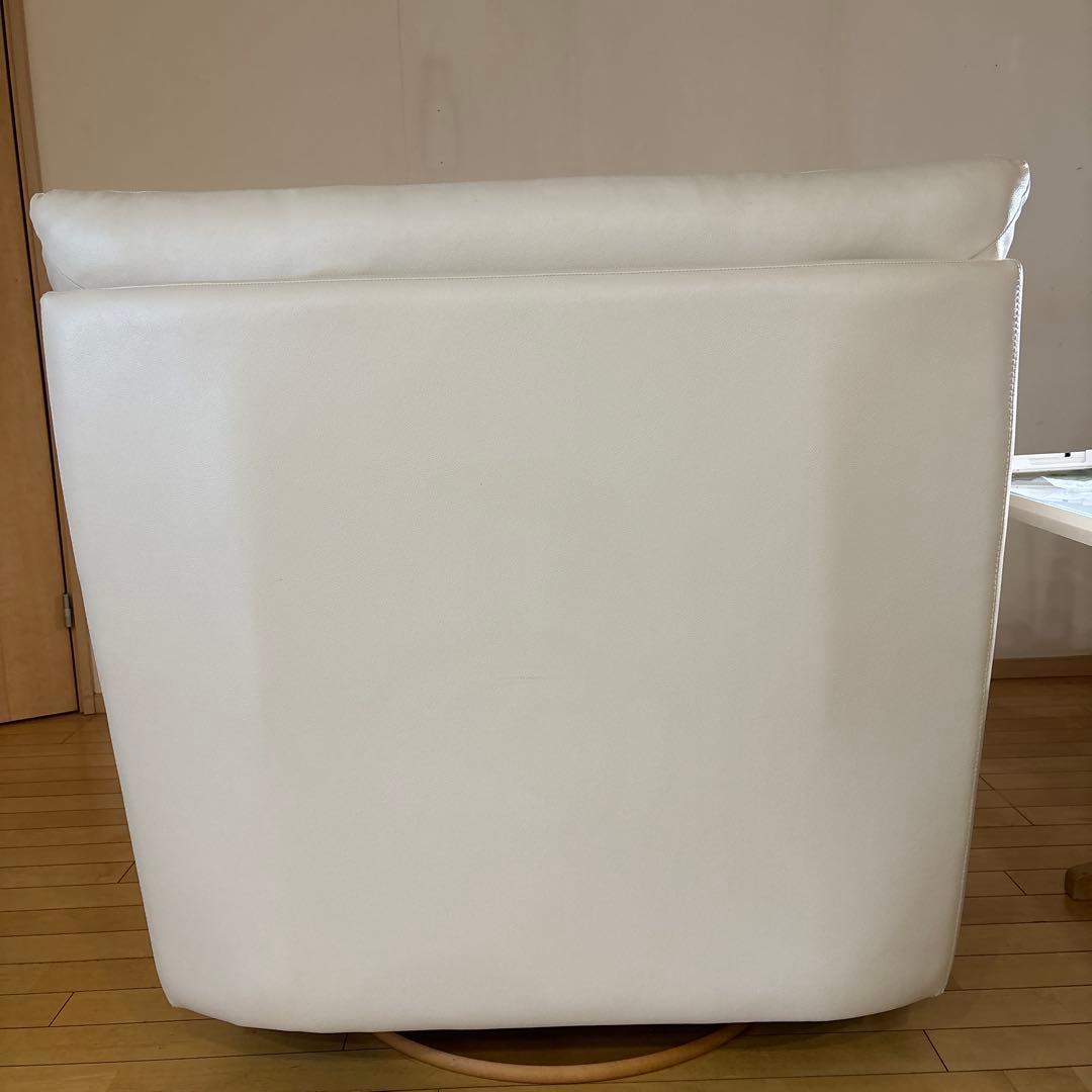 ホワイト合成皮革ロッキングチェア