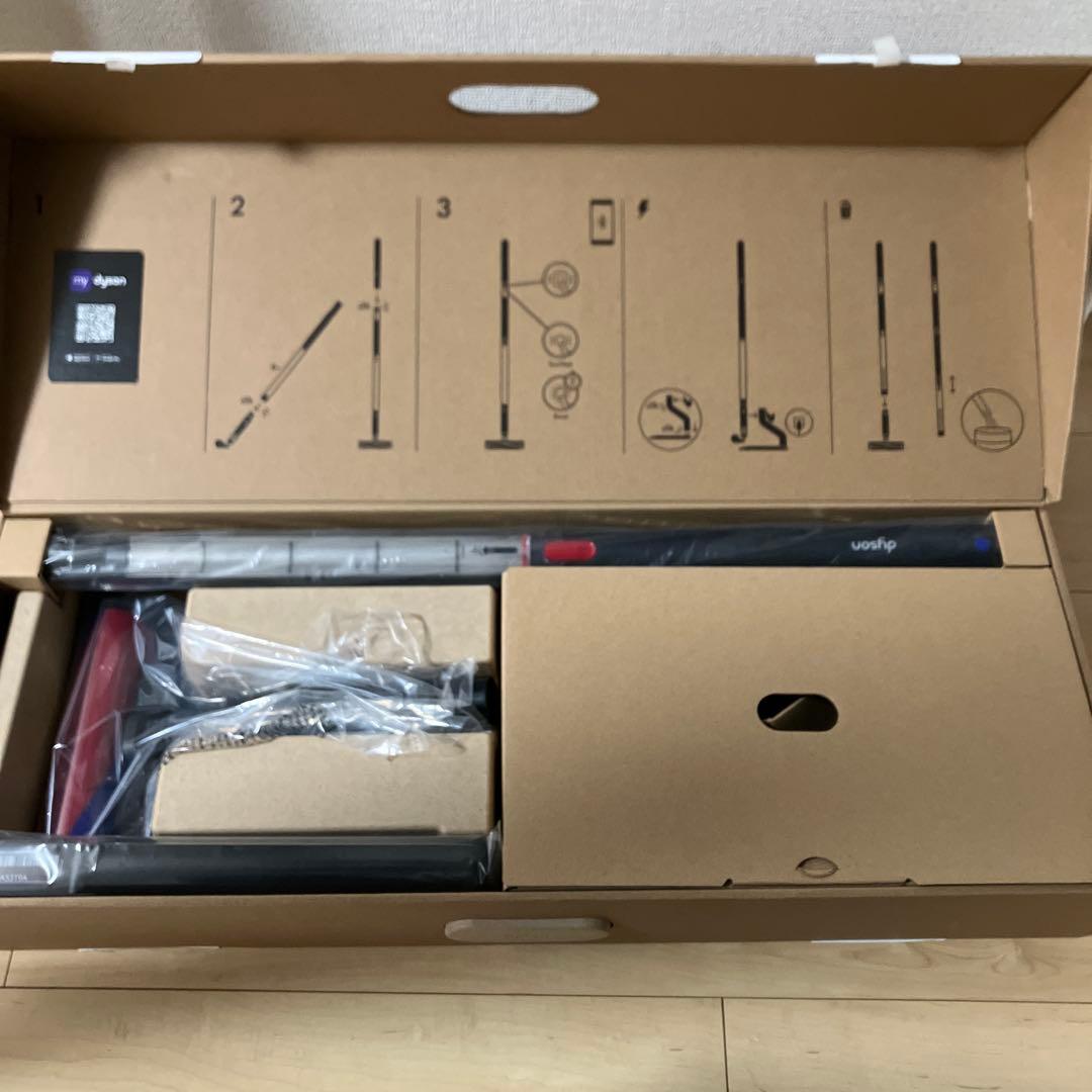 新品Dyson PencilVac Fluffy™ (SV50 FF）