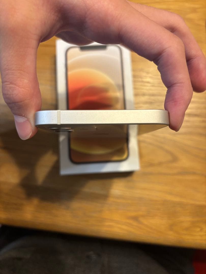 Apple iPhone 12 ホワイト 本体　64G SIMフリー