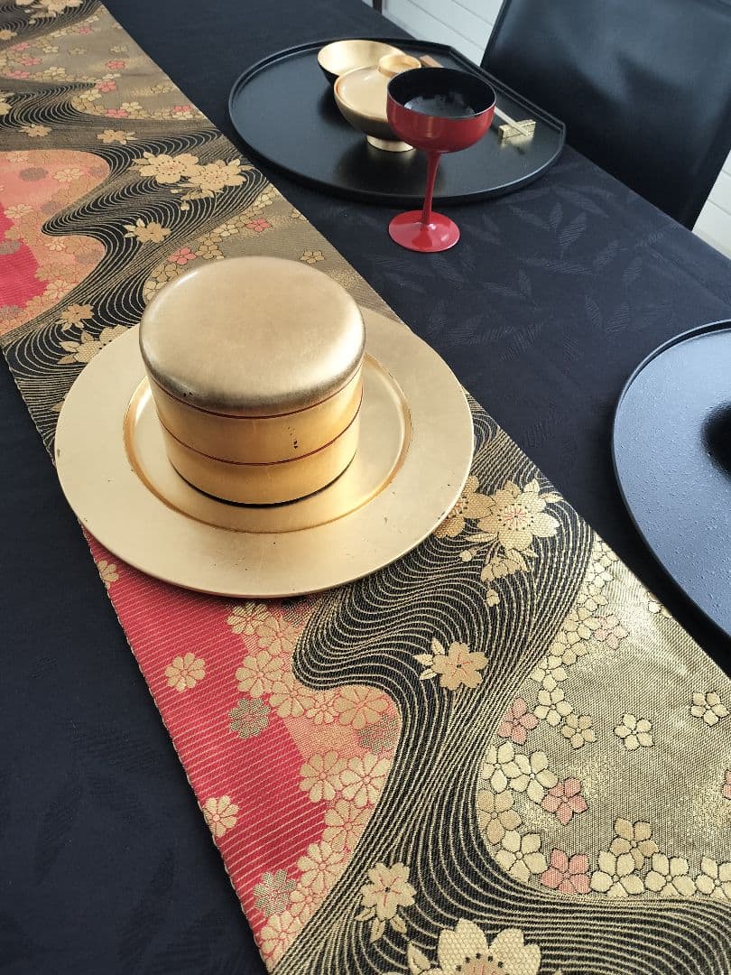 A903★高級‼️全通‼️ひな祭り‼️テーブルランナー2m11cm　リバーシブル