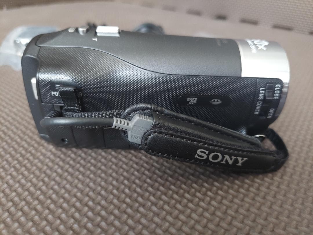 にゃっぴです。未使用　SONY ビデオカメラ　HDR-CX470