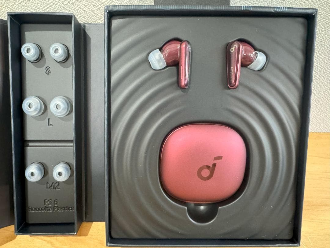 Anker soundcore Liberty4 ワインレッド