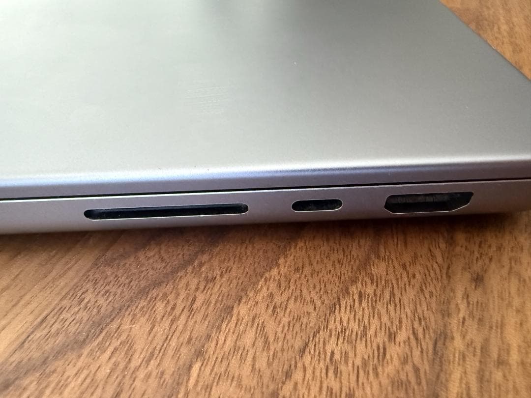 MacBook本体 MacBook Pro 2021 14inch/M1Pro/16GB/512GB