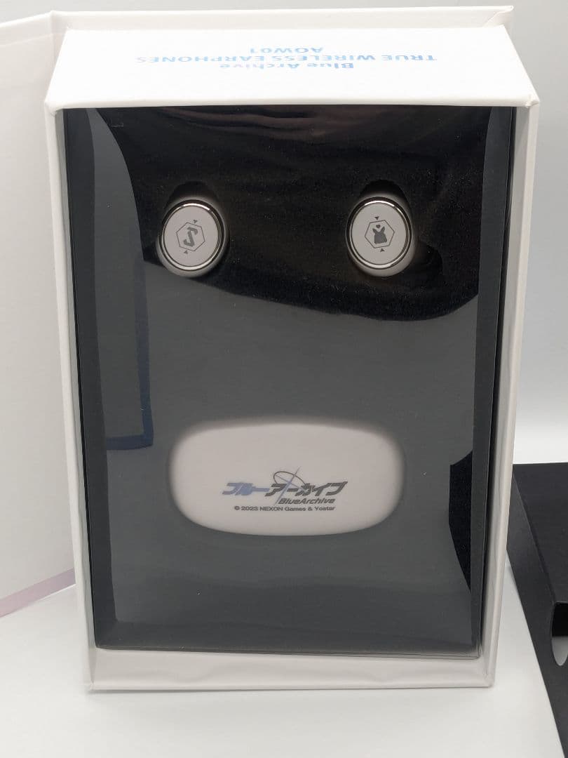 美品 ブルーアーカイブ ブルアカ アロナ ワイヤレスイヤホン ONKYO