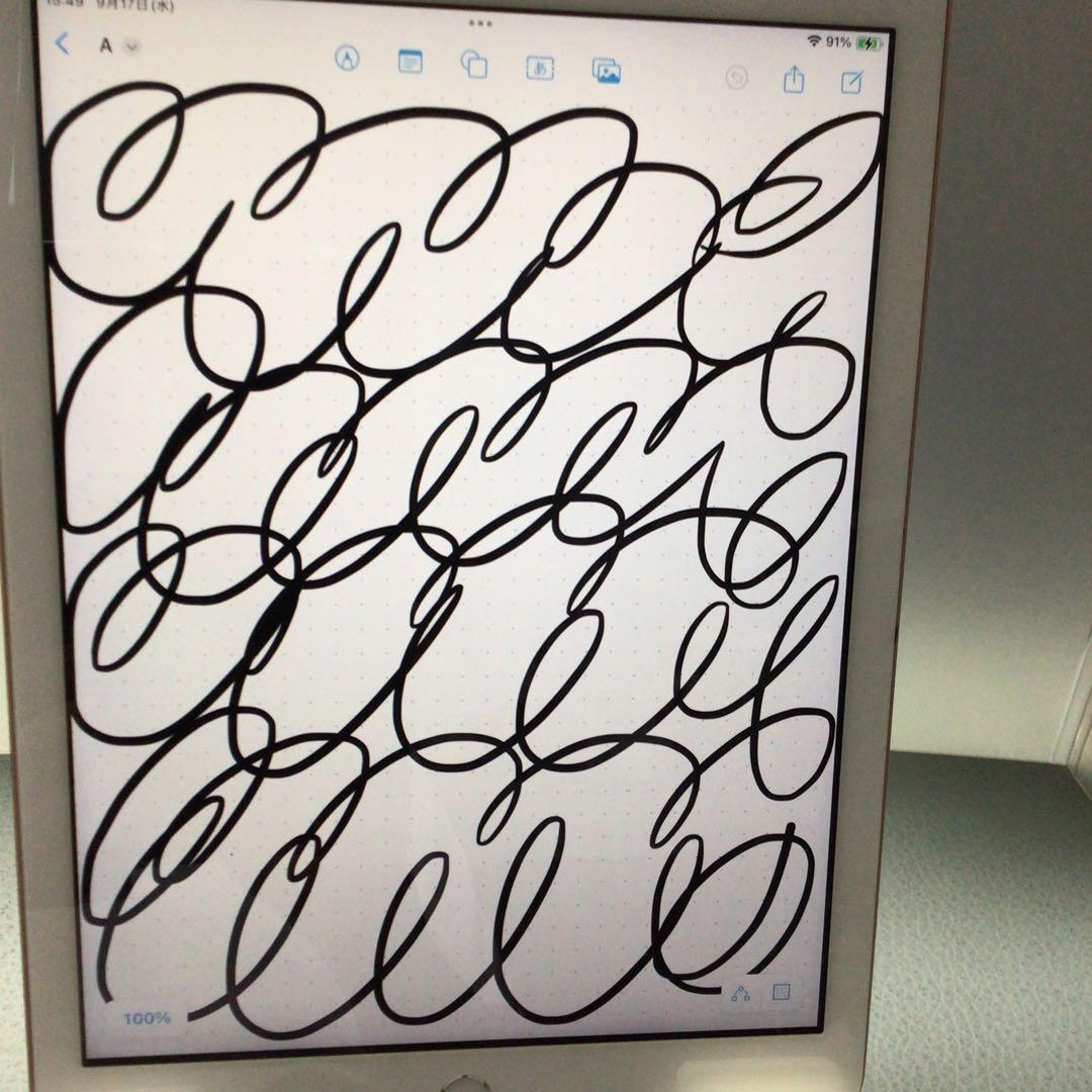 iPad第6世代128G wifi Gold 93%美品