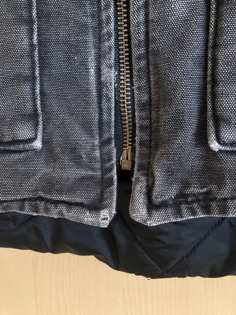 Carhartt カーハート　ダックベスト　ブラック　フェード　XL