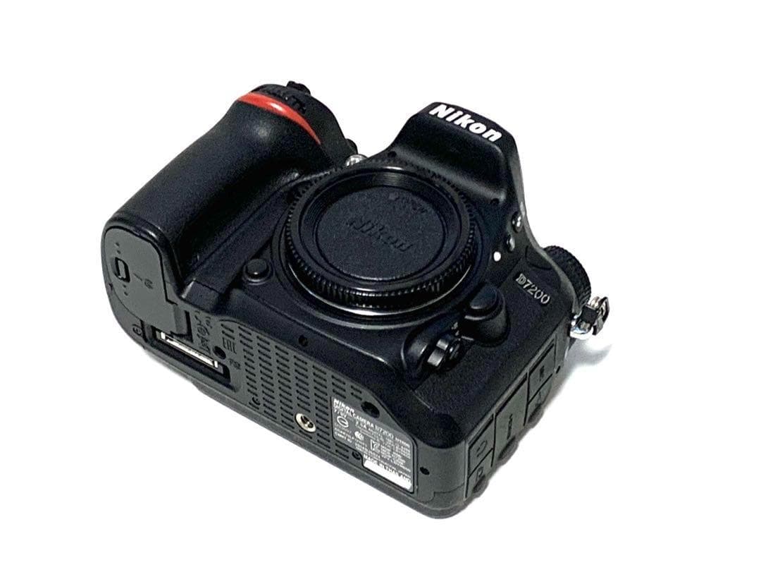 ☆撮影数220回以下☆Nikon D7200ボディ&VRズームEDレンズセット