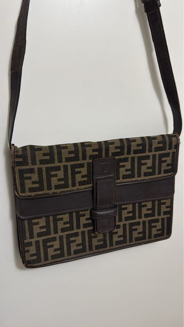 Fendi ショルダーバッグ ブラウン/ベージュ