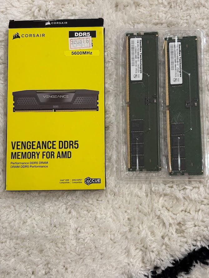 サンマックス社 DDR5 4800 64GB（32×2 SKハイニクスチップ）