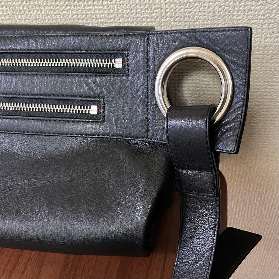 Kawakawa レザー　ボディバック　ショルダーバッグ レザー　ブラック