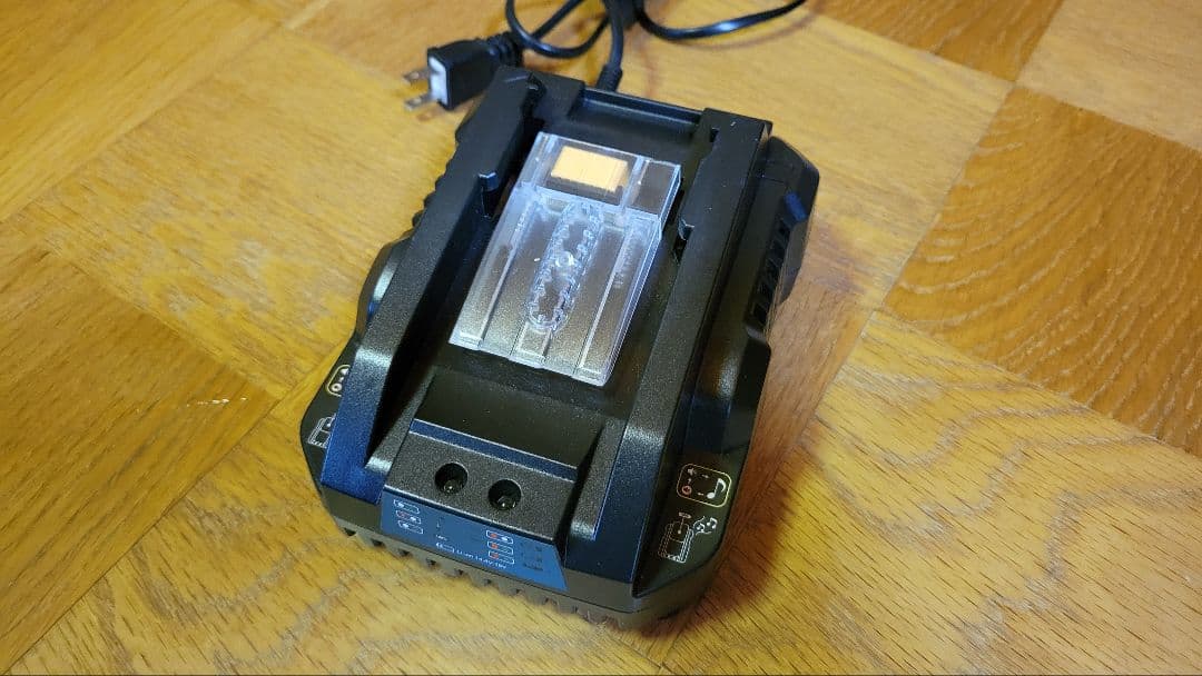 Makita スティッククリーナー本体 18V