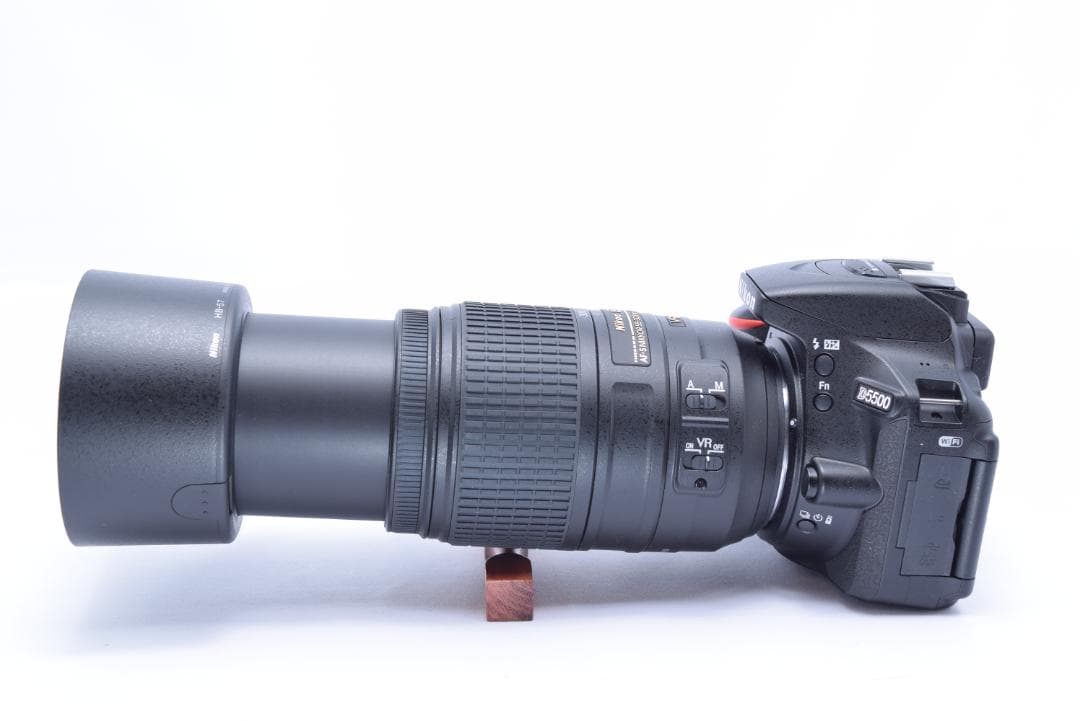 ❷Nikon D5500 デジタル一眼レフカメラ　シャッター数10回