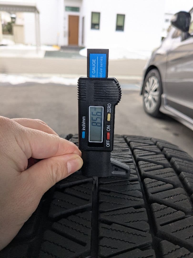 Z*ー様 2023年製　ブリジストン　DM-V3 225/65R17