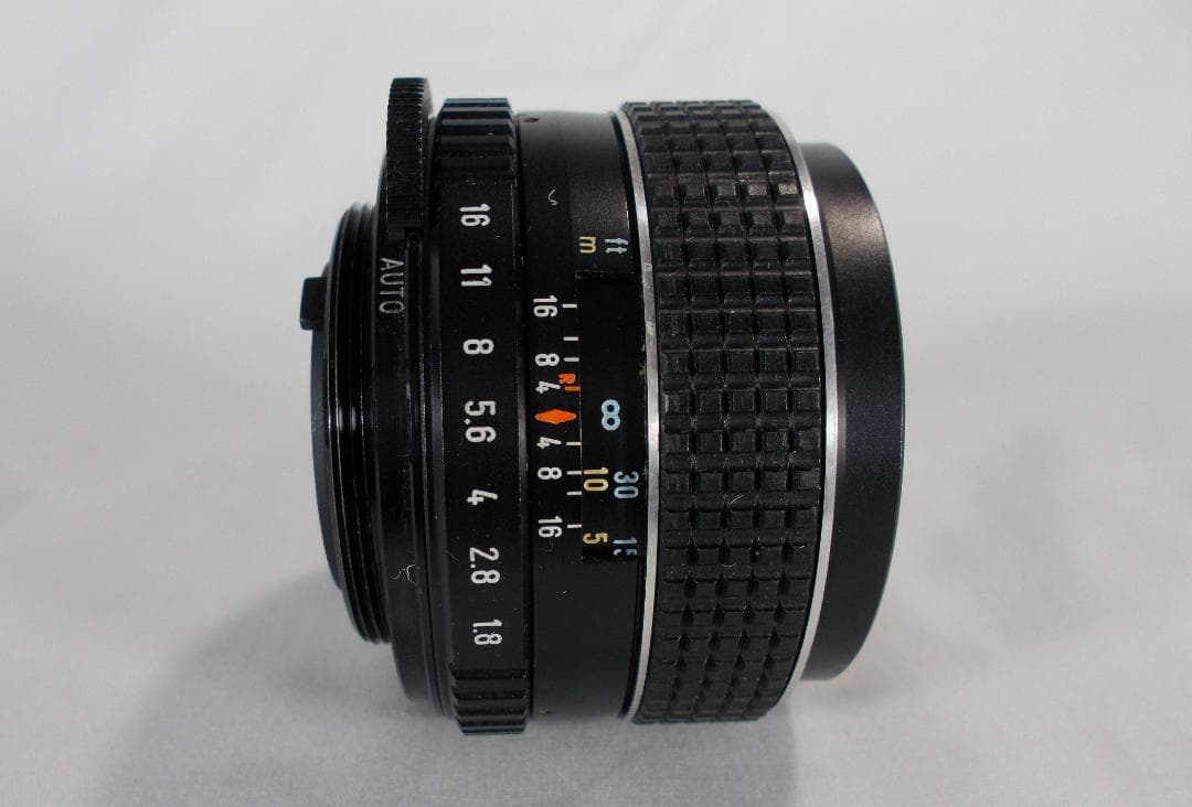 フィルムカメラ 整備済 完動品　Pentax SPF + f/1.8　N188