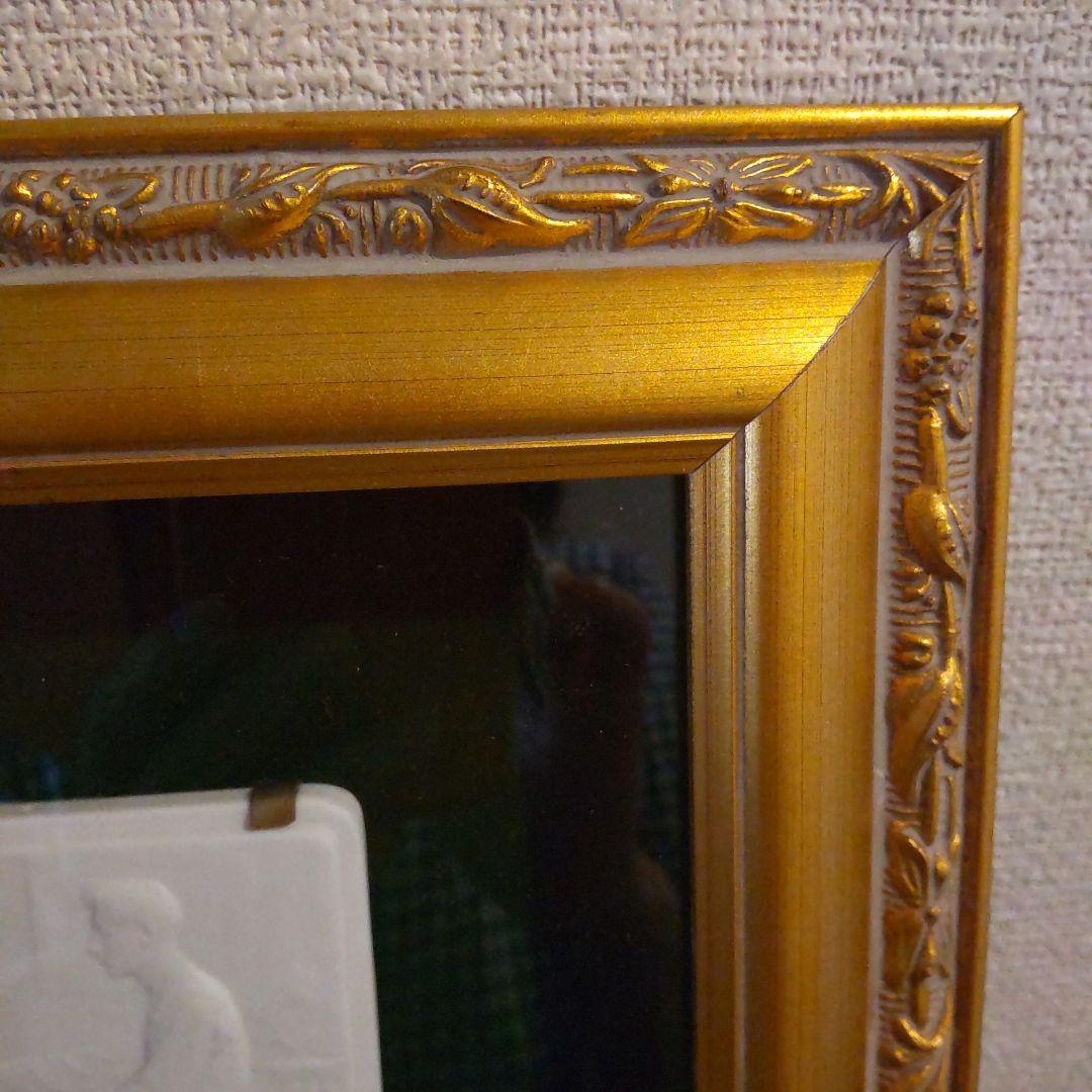 セーブル　白磁(ビスキュイ)浅浮彫り