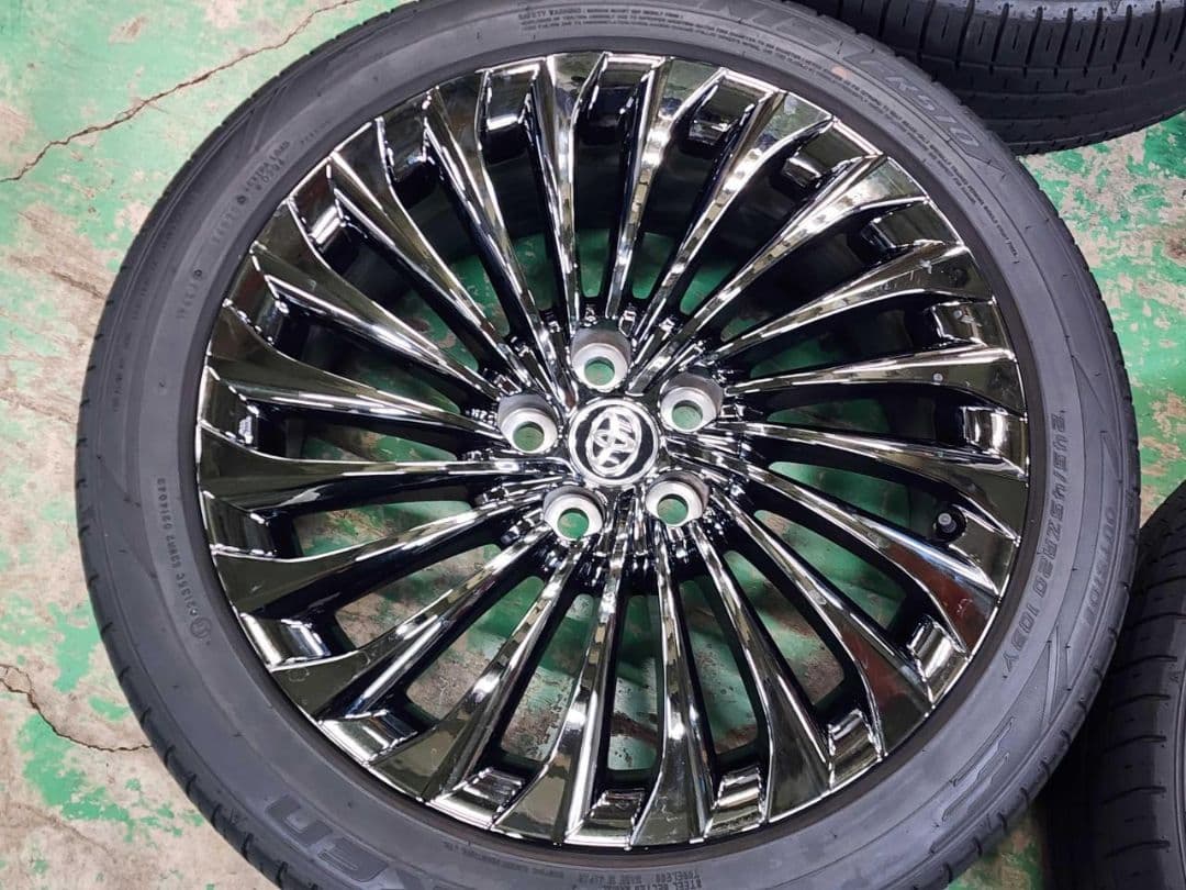 40系アルファード ヴェルファイア ミライ純正OP 20インチ