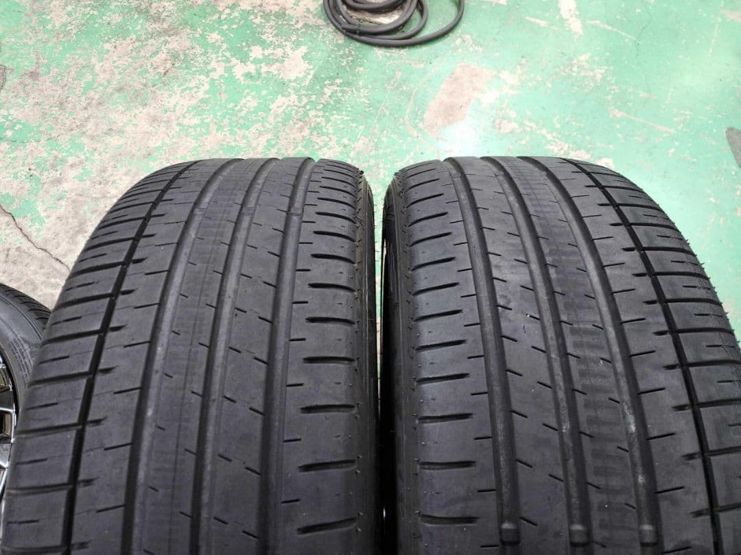 40系アルファード ヴェルファイア ミライ純正OP 20インチ