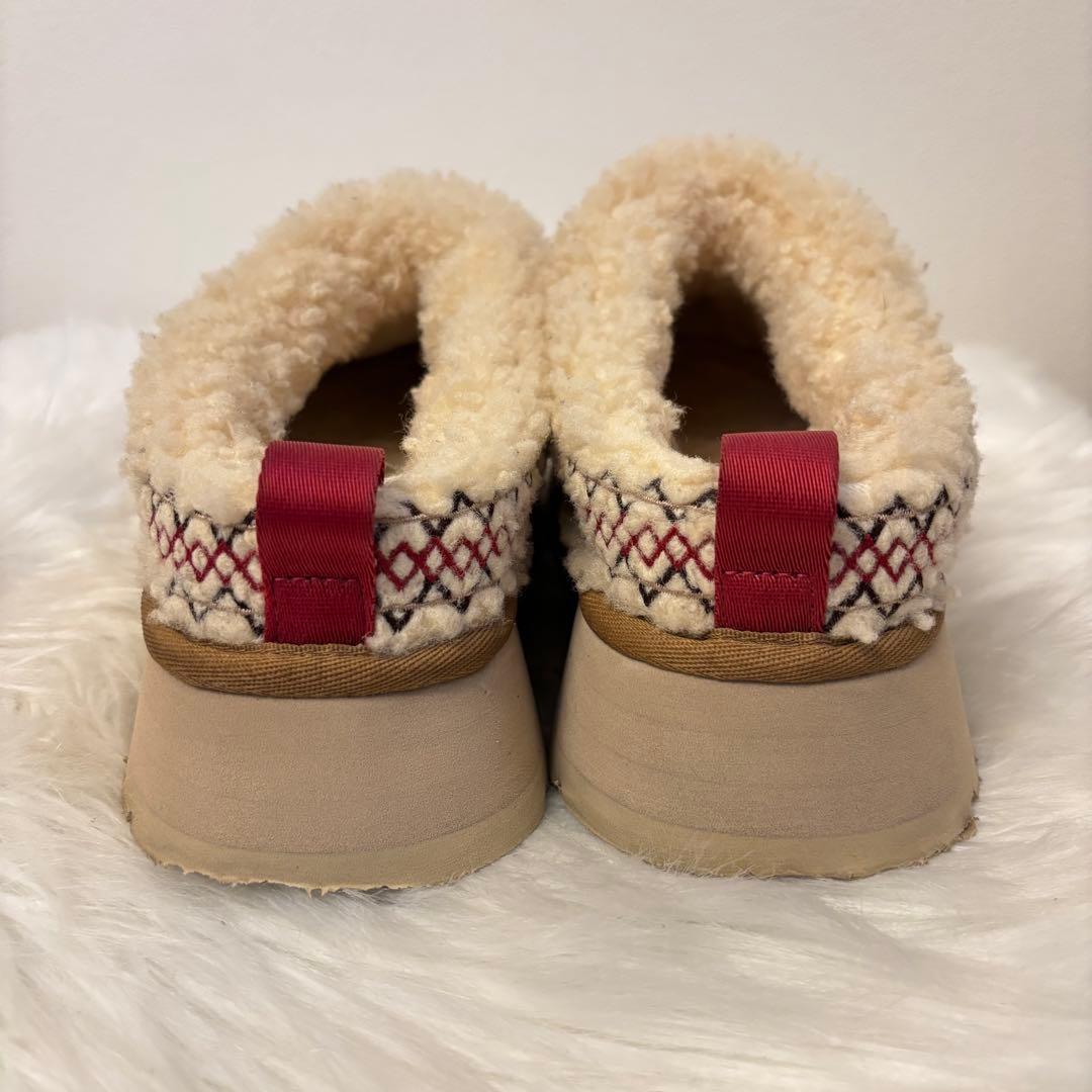 【希少】UGG タズ ヘリテージ ブレイド ムートン 厚底 ベージュ スリッポン