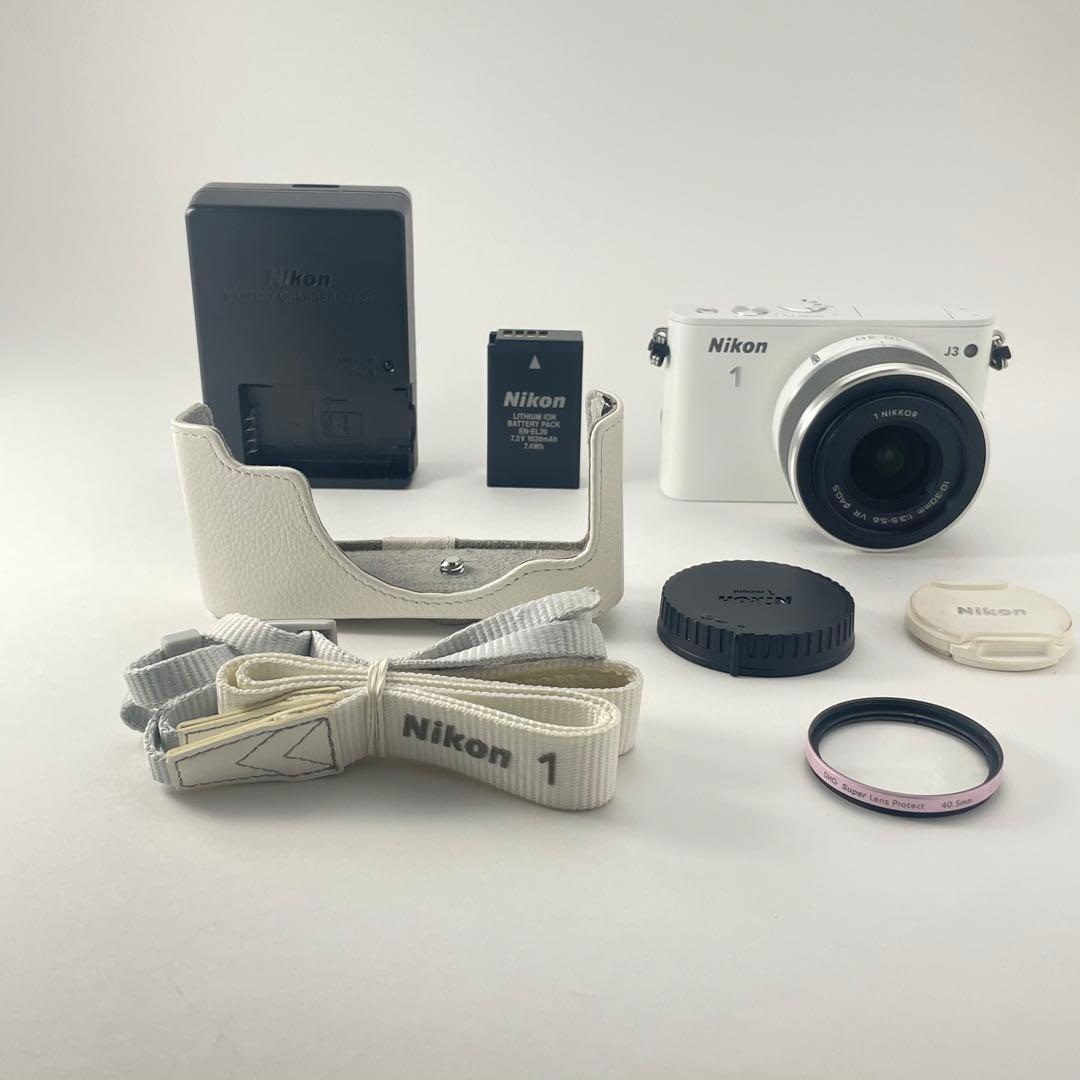 【ショット数2000・返品保証】Nikon1 J3ホワイト 標準レンズキット