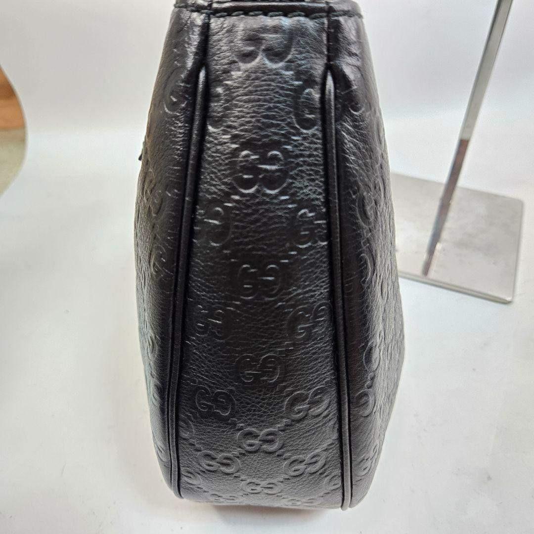 ほぼ未使用 GUCCI ホーボー型 GGシマレザー ショルダーバッグ