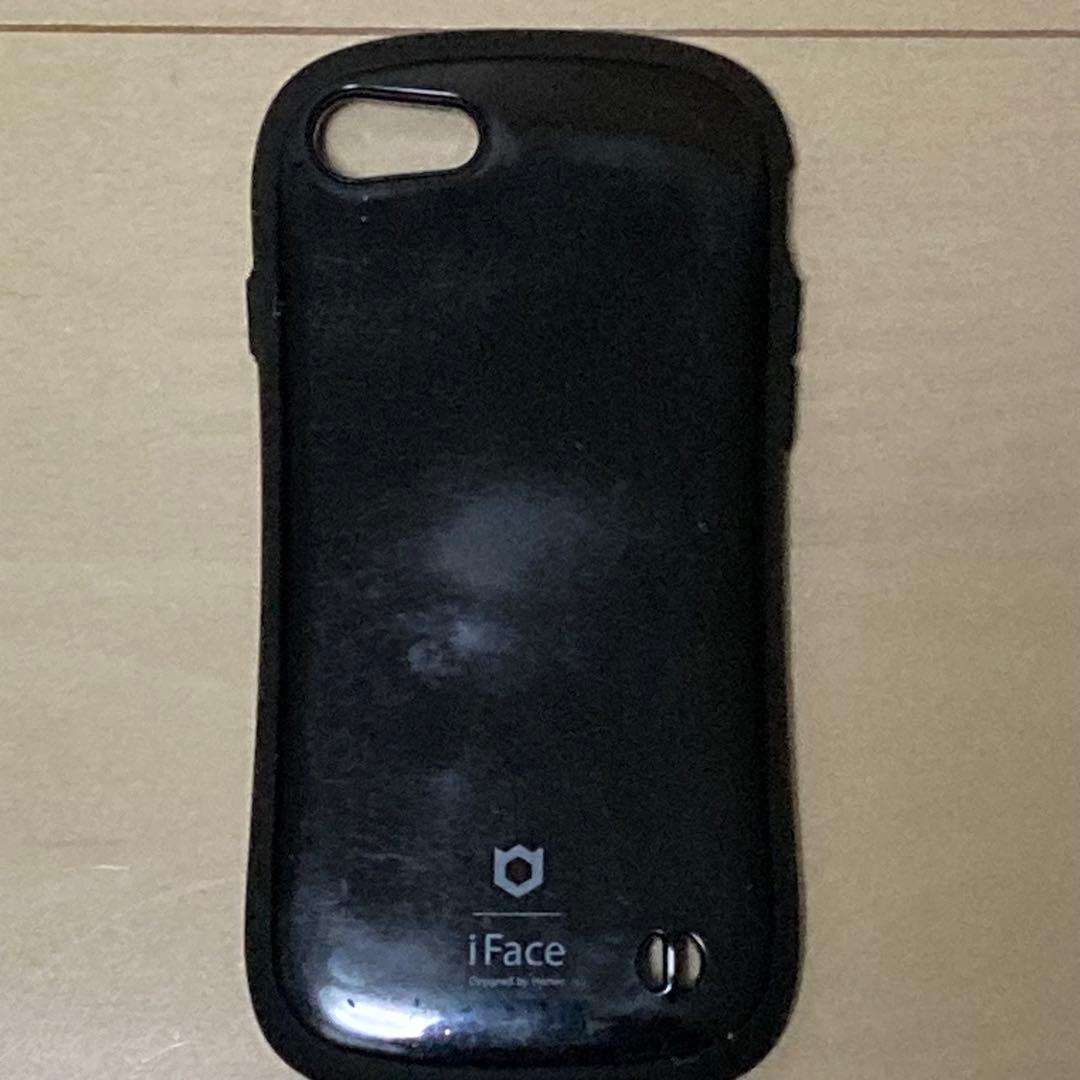 iPhone 8ブラック 本体 スマホケースのセット