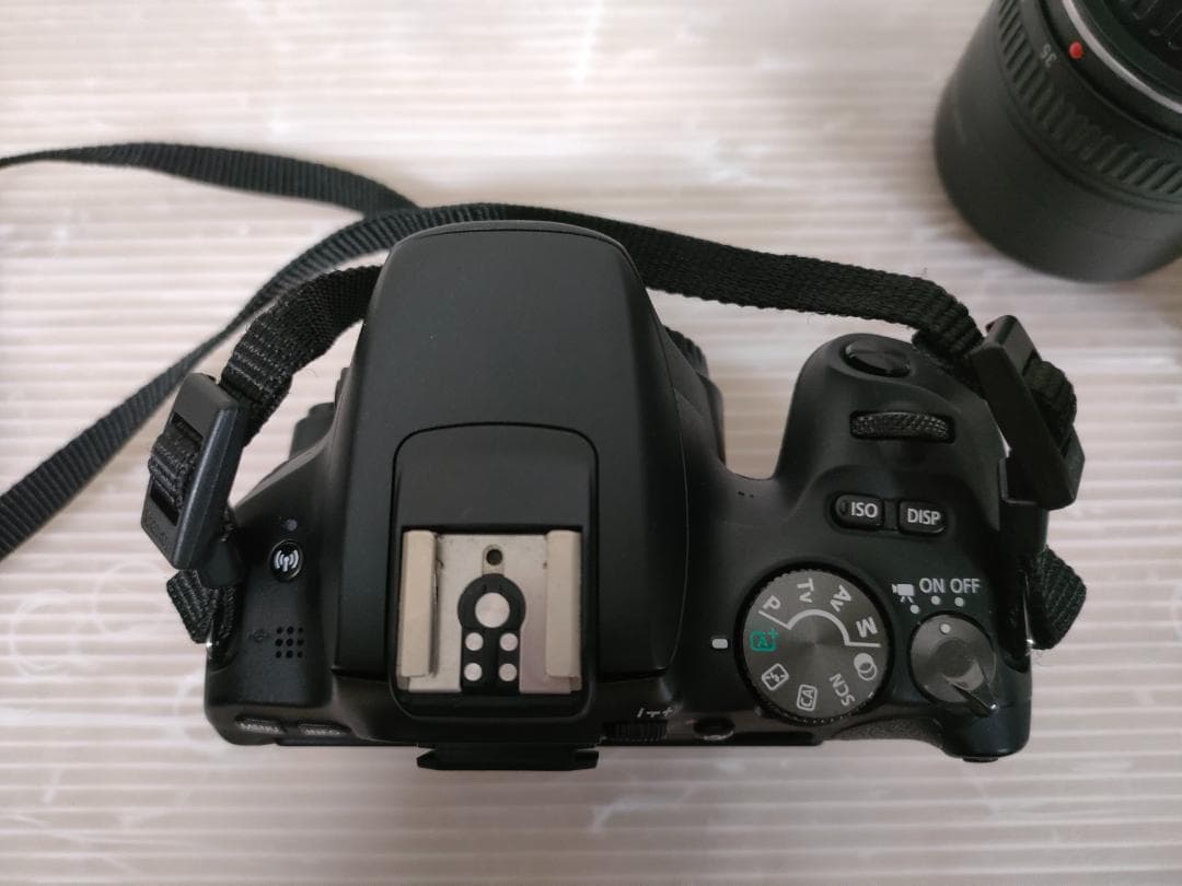 Canon 一眼レフカメラ EOS Kiss X9 レンズ3個＆取説＆SDカード