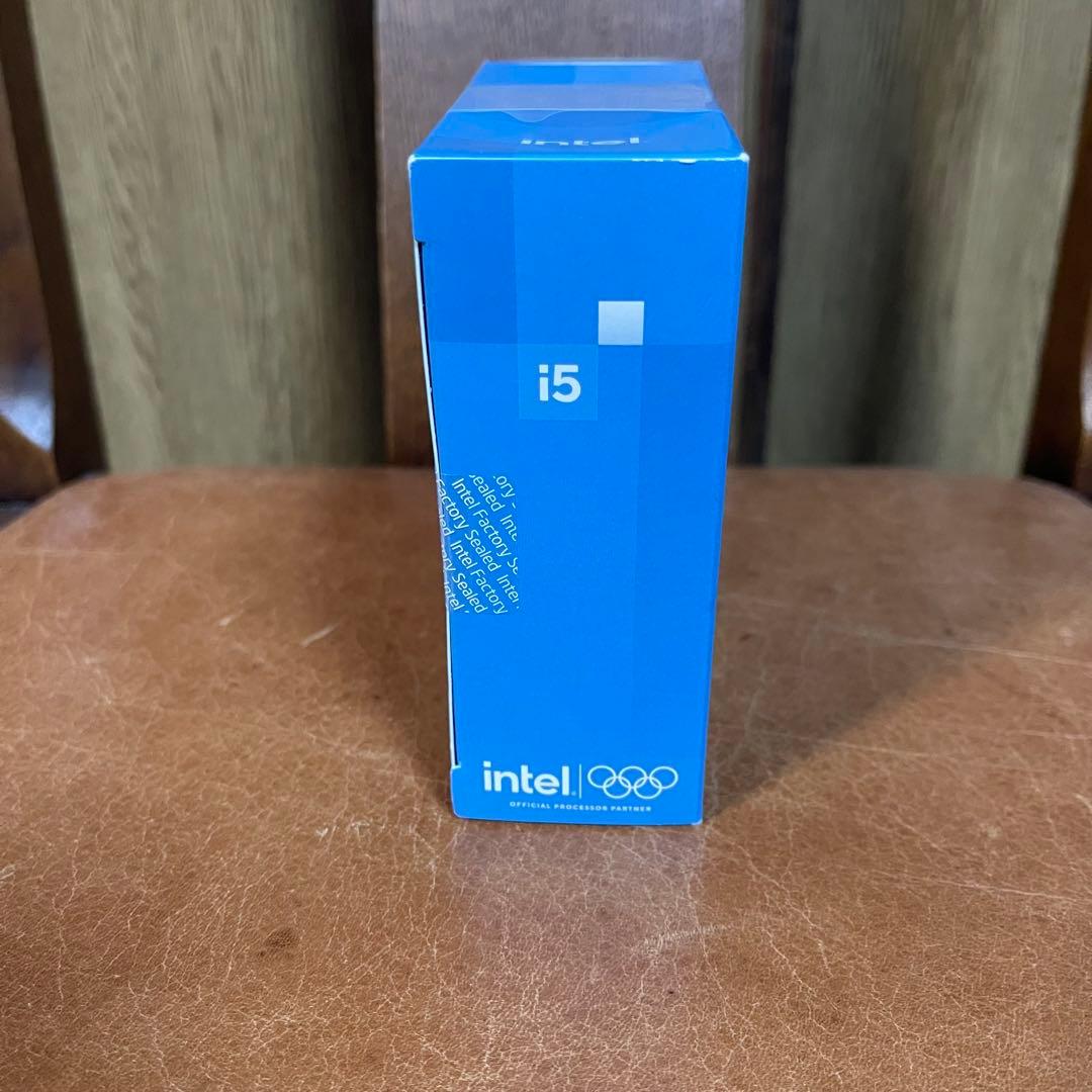 【値引不可】 新品 インテル CPU BX8070811600K 日本正規流通品