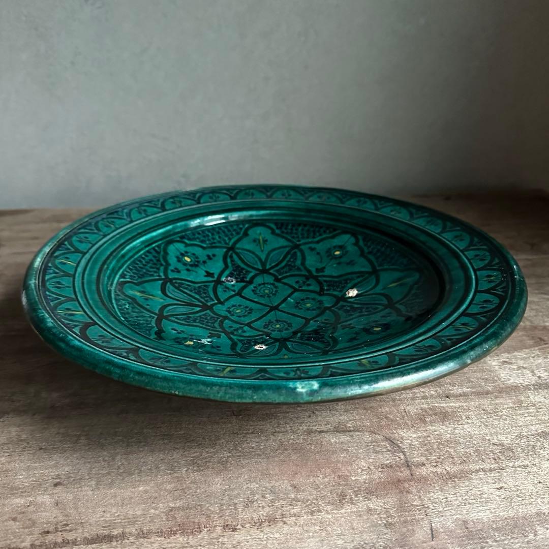 ブルガリア陶器　トロヤン焼　青釉内花柄　壁掛けデザイン　大皿　アンティーク