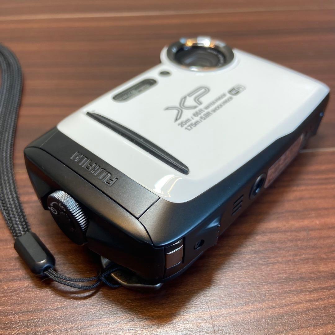 FUJI FILM FinePix XP130 デジカメ 4278