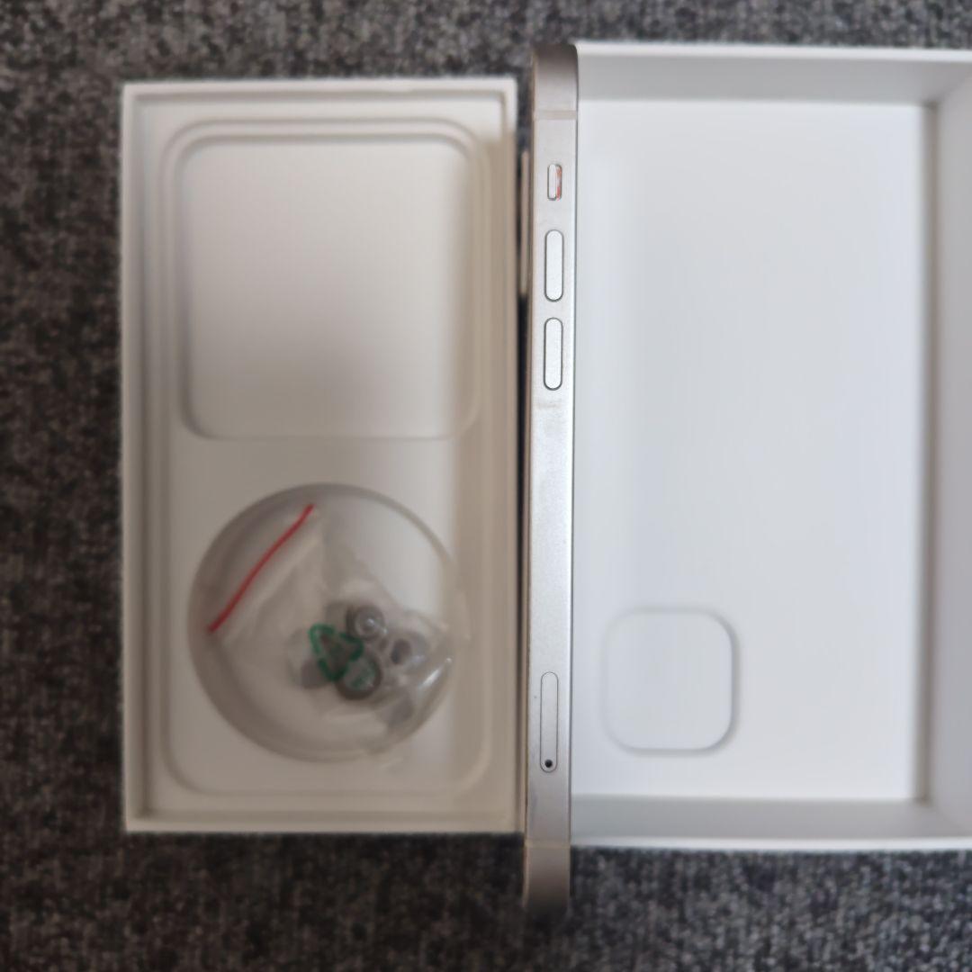 iPhone12 64GB 本体 ホワイト